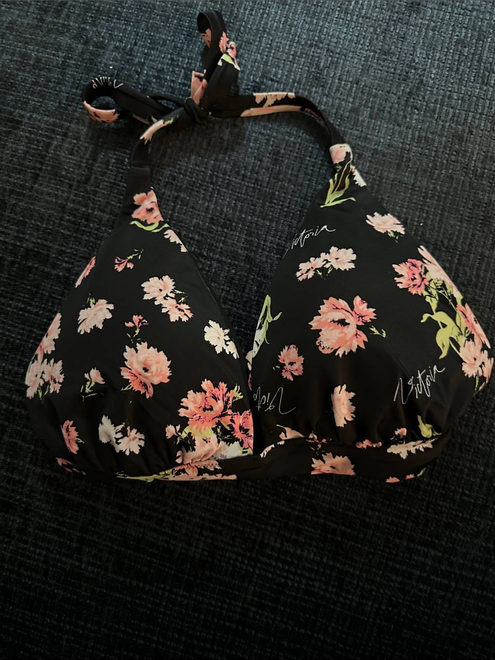 Victoria's Secret Black Floral lightly padded halter Bikini Top size L so cute!